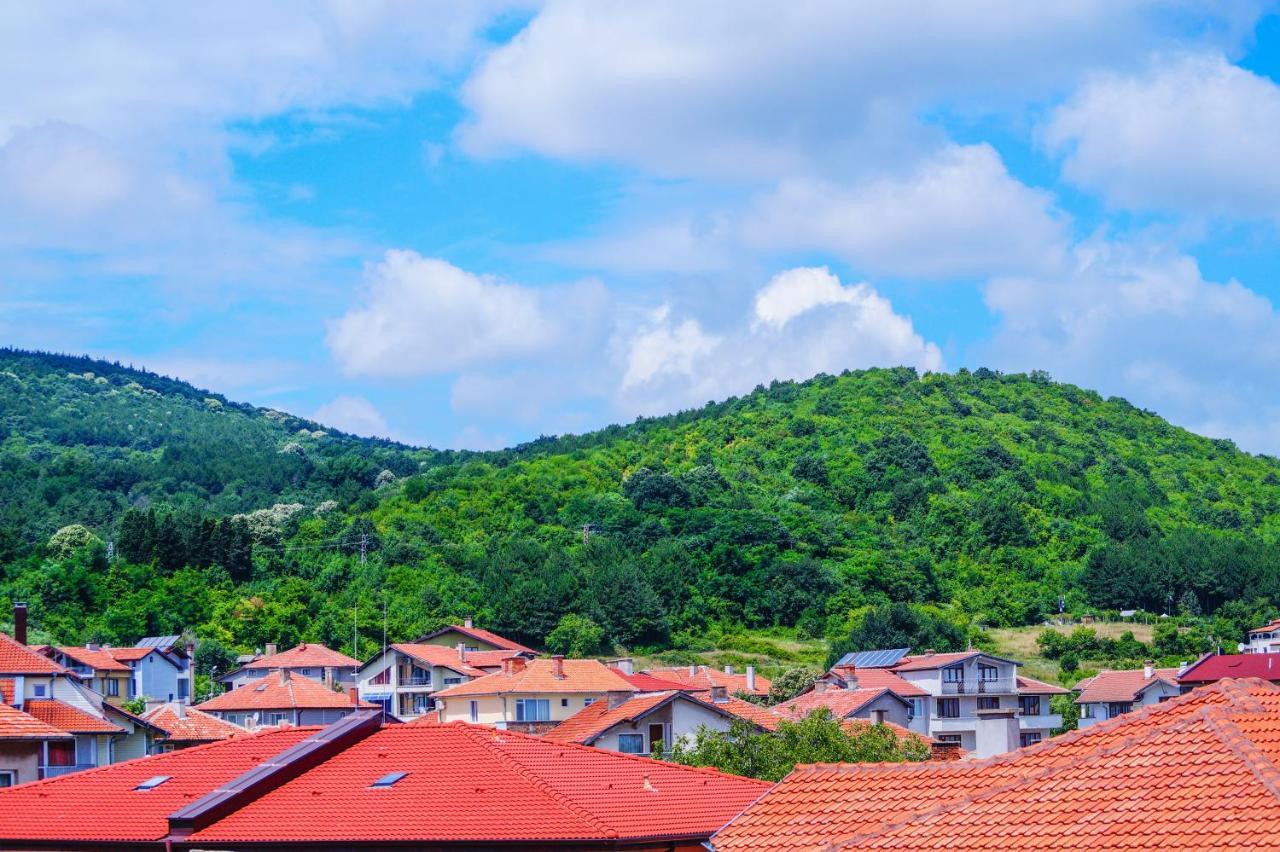 Chrystal Guest House Obzor Exteriér fotografie